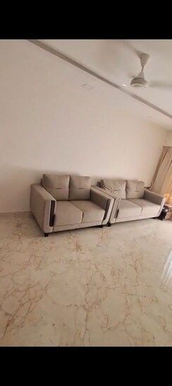 2 BHK Apartment For Rent in Svarna Rosemary