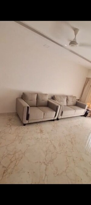 2 BHK Apartment For Rent in Svarna Rosemary, Mahim West