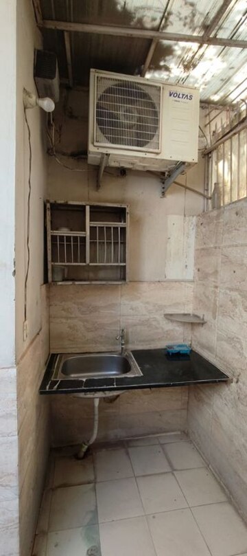 Balcony in 3 BHK Builder Floor at Ardee City, Sector 52 – for Rent