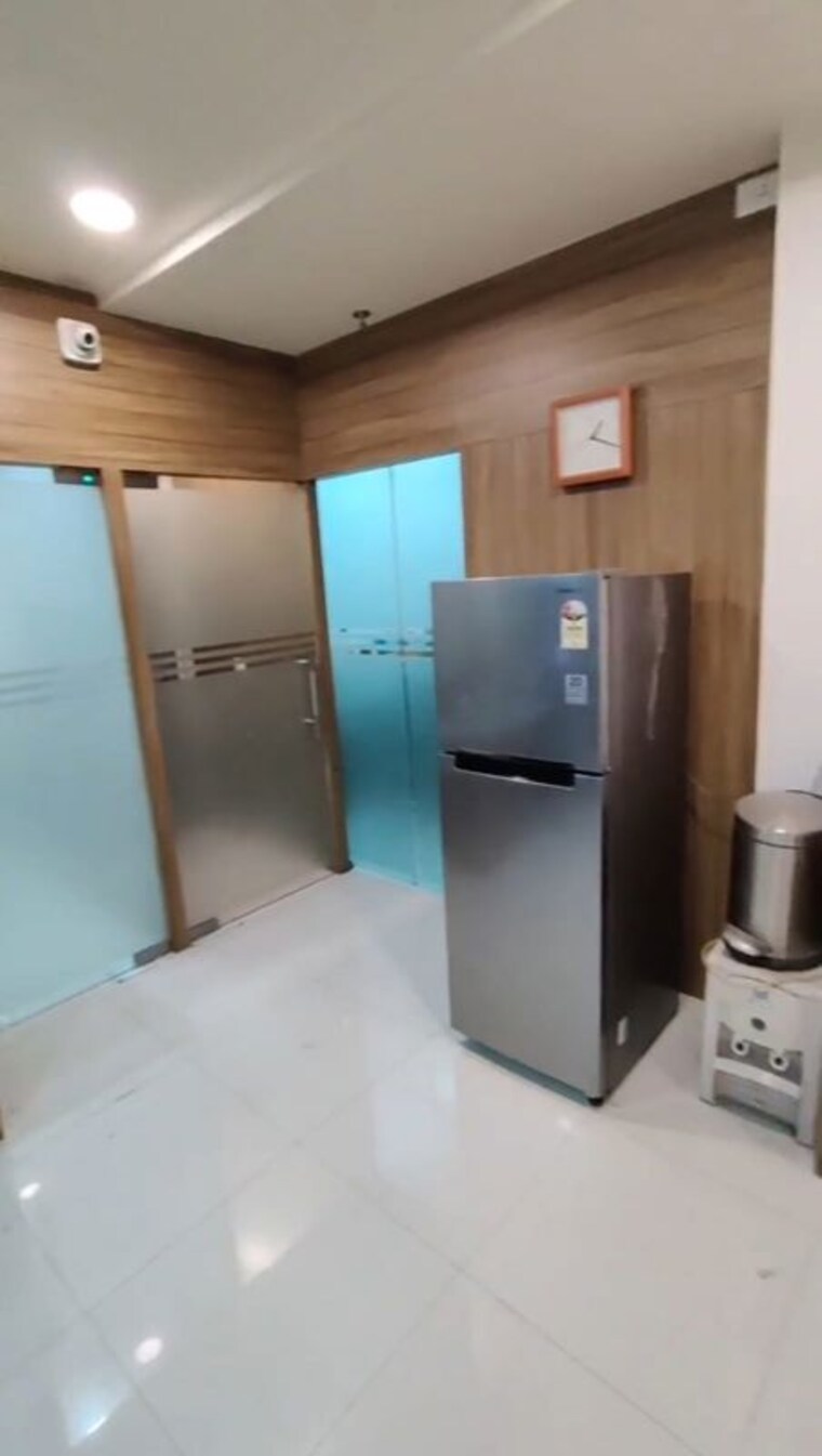 Room, bopal Commercial Office Space 850 Sq.Ft. In Bopal Ahmedabad 10077406