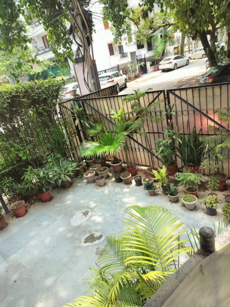 Balcony, sushant lok i 1 RK 170 Sq.Yd. Builder Floor In Sushant Lok I Gurgaon 10077456