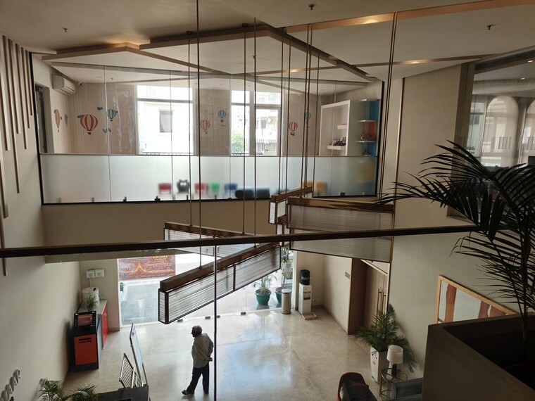 Gym, emaar-emerald-floors-premier 3 Bedroom 1650 Sq.Ft. Apartment In Sector 65 Gurgaon 10077533