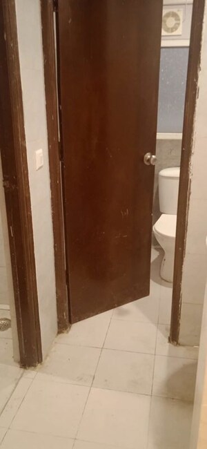 Furnished Amenities in 1 BHK Apartment at Amrapali Dream Valley, Tech Zone 4 Greater Noida – for Rent