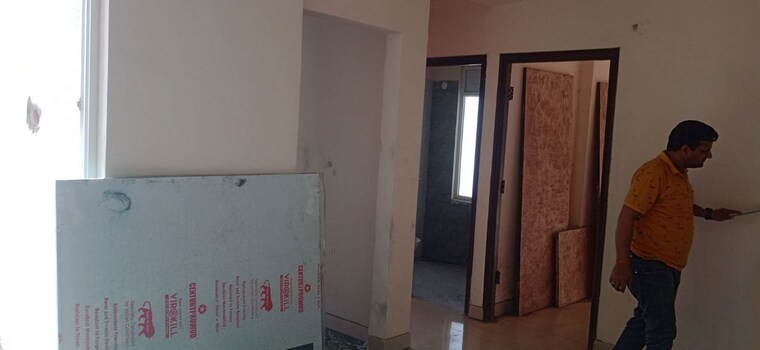Room, amrapali-dream-valley 1 Bedroom 585 Sq.Ft. Apartment In Tech Zone 4 Greater Noida Greater Noida 10077486