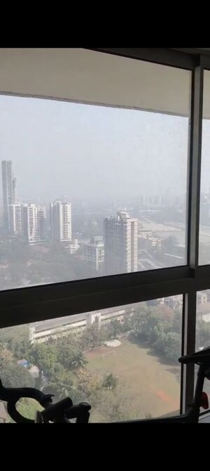 2 BHK Apartment For Rent in Wadhwa Pristine, Matunga West