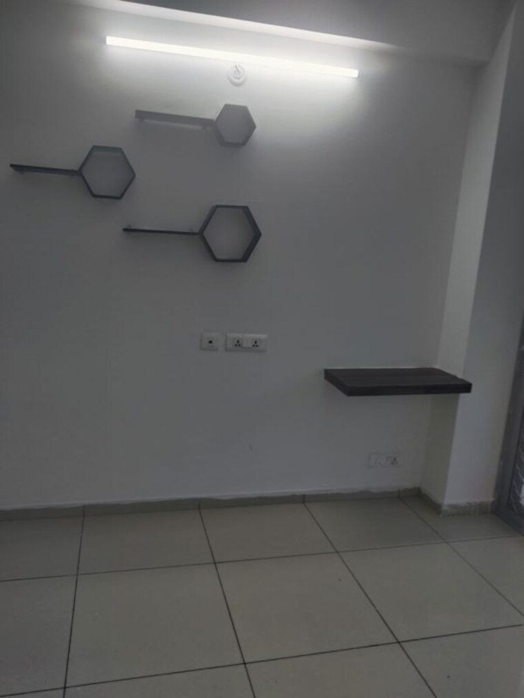 Bathroom, gulshan-bellina 2 Bedroom 1105 Sq.Ft. Apartment In Sector 16 Greater Noida Greater Noida 10077555