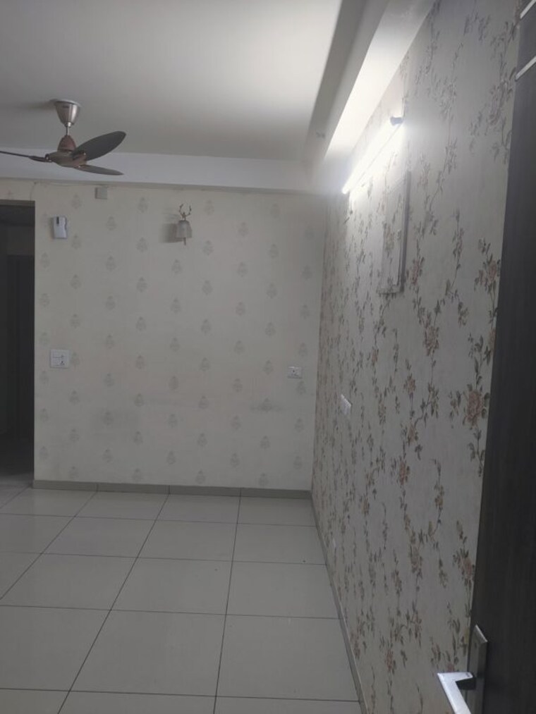 Bathroom, gulshan-bellina 2 Bedroom 1105 Sq.Ft. Apartment In Sector 16 Greater Noida Greater Noida 10077555