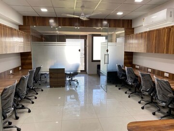  Office Space For Rent in Binori B Square 3, Bodakdev