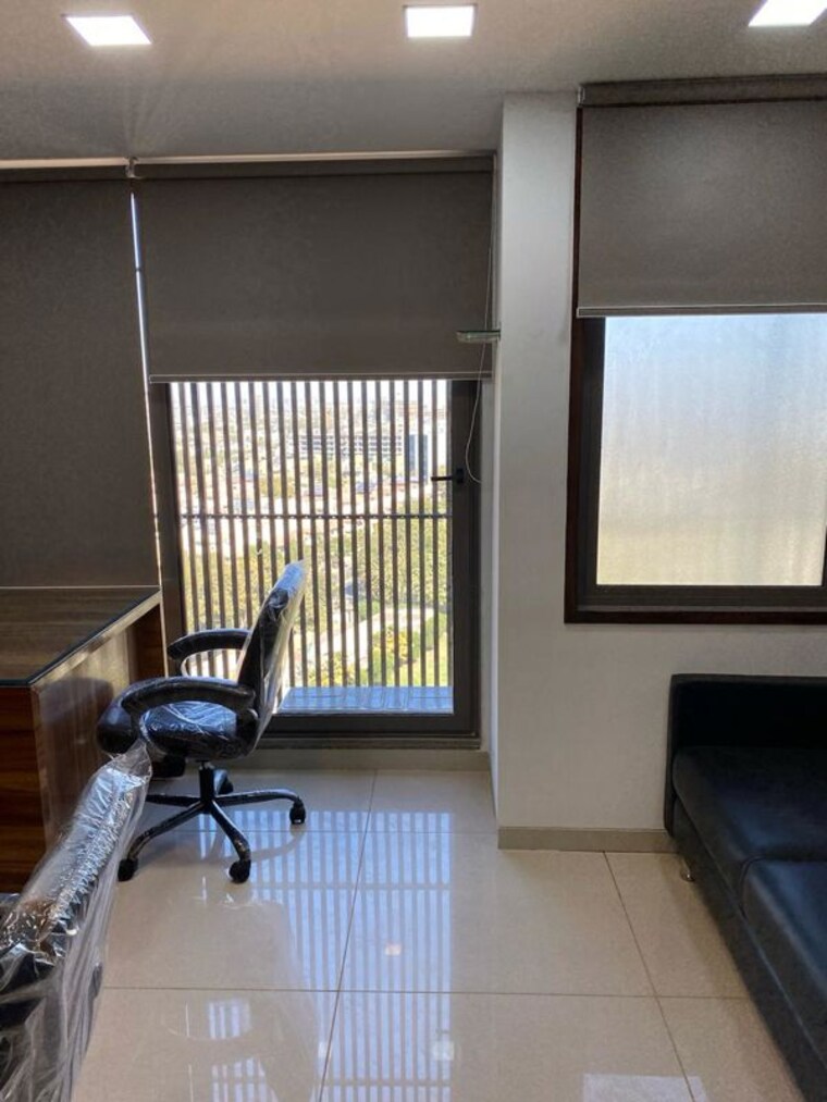Living Room, binori-b-square-3 Commercial Office Space 865 Sq.Ft. In Bodakdev Ahmedabad 10077583