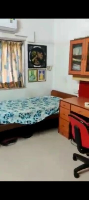 Bedroom in 2 BHK Apartment at Pushkar Apartment Dadar, Dadar West – for Rent
