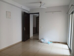 2 BHK Apartment For Sale in Gulshan Bellina, Sector 16 Greater Noida