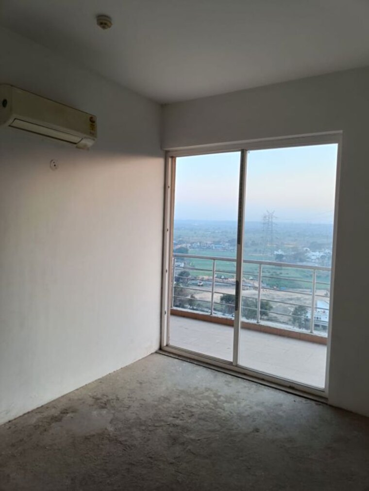 Room, paras-dews 4 Bedroom 2355 Sq.Ft. Apartment In Sector 106 Gurgaon 10077881