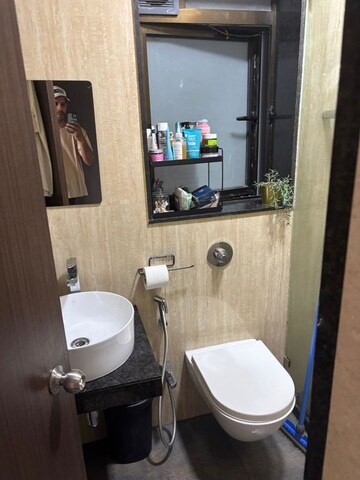 Bathroom in 3 BHK Apartment at Jyoti Sukriti, Goregaon East – for Sale