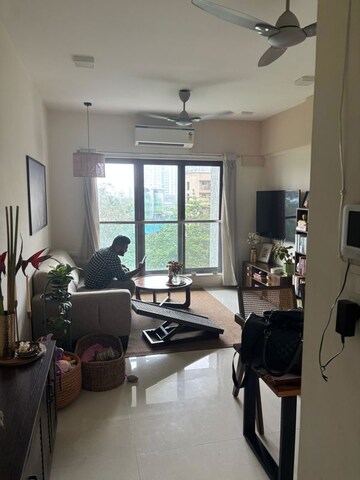 Team Area in 3 BHK Apartment at Jyoti Sukriti, Goregaon East – for Sale