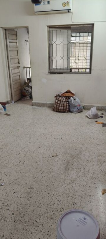 Parking in 2 BHK Apartment at Vrindavan CHS Thane West, Vrindavan Society – for Rent