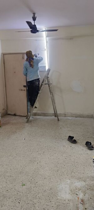 Room in 2 BHK Apartment at Vrindavan CHS Thane West, Vrindavan Society – for Rent