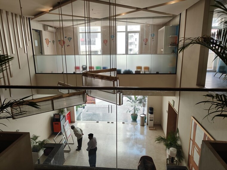 Kitchen, emaar-emerald-floors-premier 3 Bedroom 1650 Sq.Ft. Apartment In Sector 65 Gurgaon 10078931