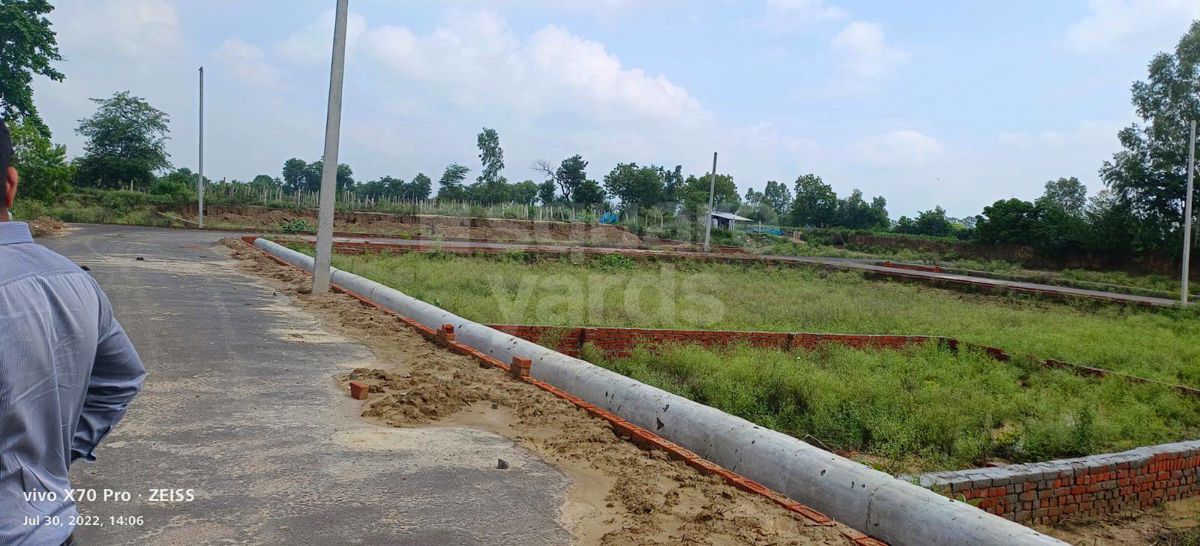 Plot For Sale in Sultanpur Road