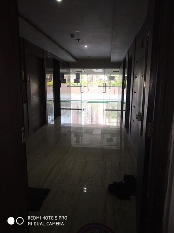Building Lobby in 1 BHK Apartment at Squarefeet Ace Square, Thane West – for Rent