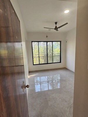 Bedroom in 3 BHK Apartment at Sabari Mira, Chembur – for Rent