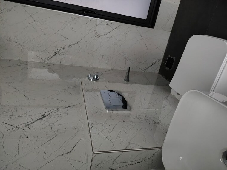 Bathroom, forishna-nav-chetna 3 Bedroom 1075 Sq.Ft. Apartment In Santacruz West Mumbai 10079002