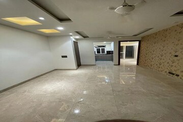 Room in 3 BHK Builder Floor at Kheri Kalan – for Sale