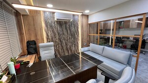  Office Space For Rent in Makarba