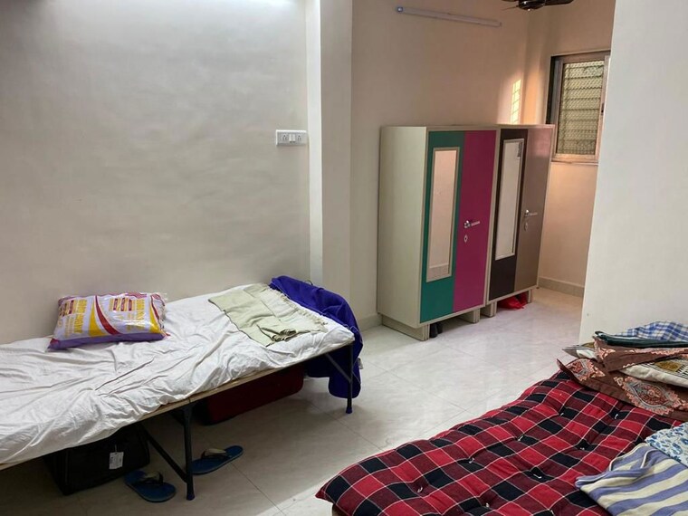 Bedroom, chembur Pg For Boys In Chembur 10079148