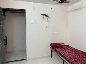 Room in  Pg at Chembur – for Rent