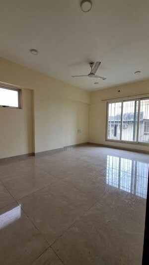 Bedroom in 3 BHK Apartment at Mahesh Jai Arati, Chembur – for Rent