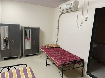Bedroom in  Pg at Chembur – for Rent