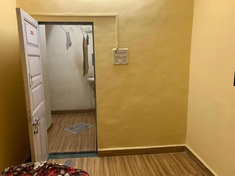 Room, chembur Pg For Boys In Chembur 10079160
