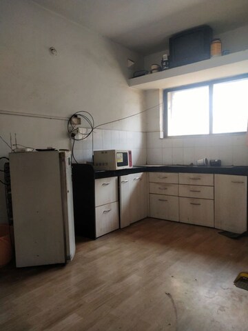 Room in 2 BHK Apartment at Devyani Heights, Wakad – for Rent