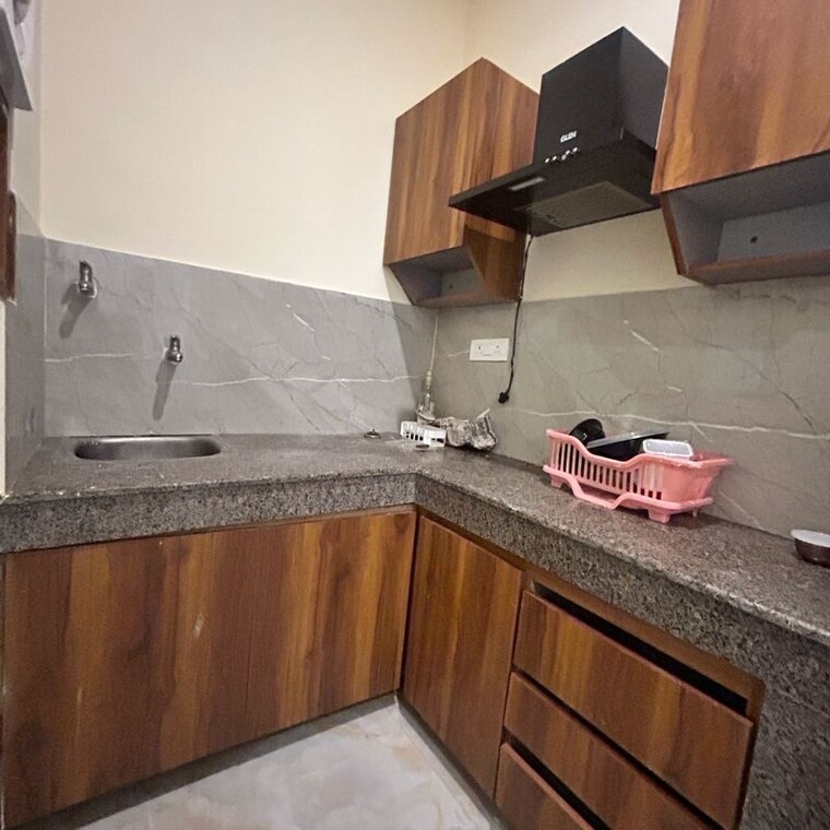 Kitchen, dlf-city-phase-iii 1.5 Bedroom 860 Sq.Ft. Builder Floor In Dlf Cyber City Gurgaon 10079201