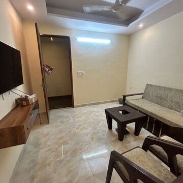 Bedroom in 1.5 BHK Builder Floor at DLF City Phase III, Dlf Cyber City – for Rent