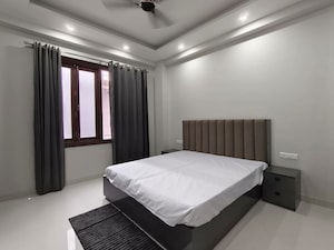 Bedroom in 2 BHK Apartment at MVL IPark, Sector 15 – for Rent