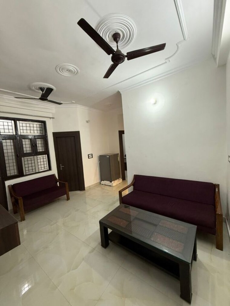 Living Room, vaishali sector 3 1 Bedroom 500 Sq.Ft. Builder Floor In Vaishali Sector 3 Ghaziabad 10079222
