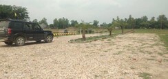 Plot For Sale in Sultanpur Road