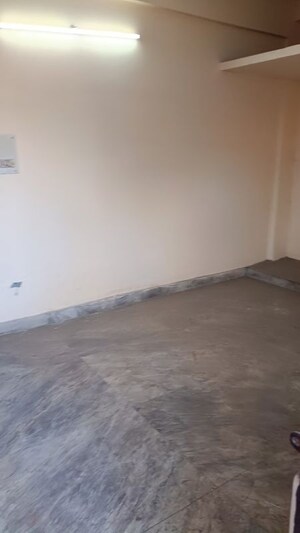 Room in 1 BHK Builder Floor at Shalimar Garden Extension I – for Sale