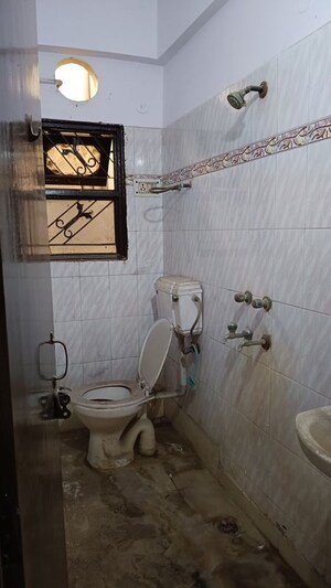 Bathroom in 1 BHK Builder Floor at Shalimar Garden Extension I – for Sale