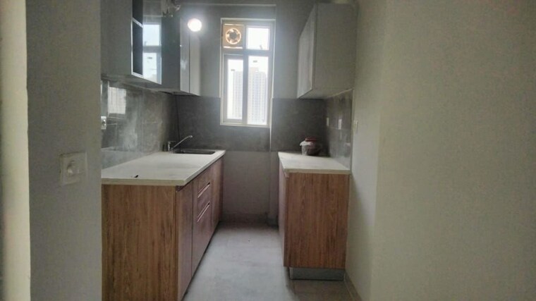 Kitchen, signature-global-sarvam 3 Bedroom 1350 Sq.Ft. Apartment In Sector 37d Gurgaon 10079316