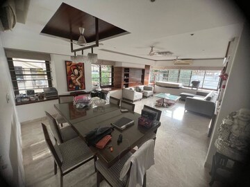Dining area in 4 BHK Apartment at Santacruz West – for Rent