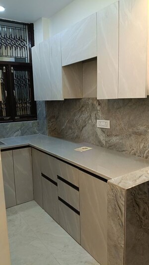 Kitchen in 1 BHK Builder Floor at Shalimar Garden Extension I – for Sale