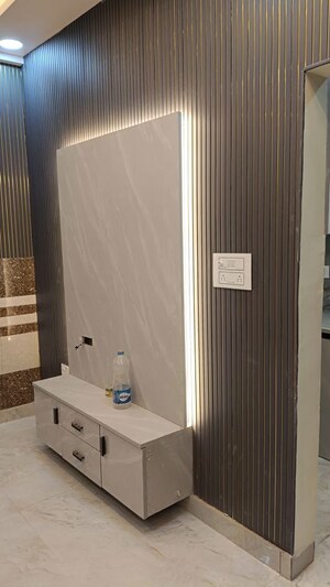 Bathroom in 1 BHK Builder Floor at Shalimar Garden Extension I – for Sale