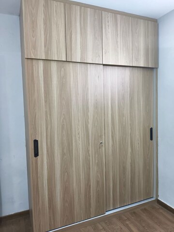 Furnished Amenities in 2 BHK Apartment at Signature Global City, Sector 37d – for Rent