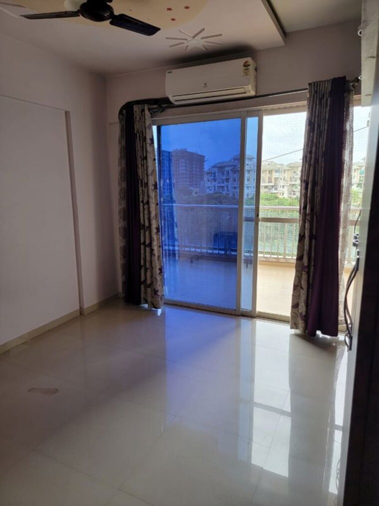 Room, kolte-patil-tuscan-estate-signature-meadows 3 Bedroom 1400 Sq.Ft. Apartment In Kharadi Pune 10079359