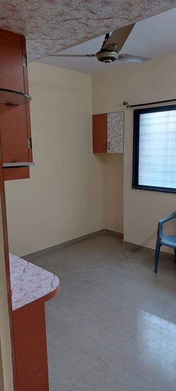 Room in 2 BHK Apartment at Shiv Enclave, Kharadi – for Rent