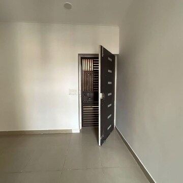 Room in 2 BHK Apartment at Gaur City 4th Avenue, Gaur City 1 – for Sale