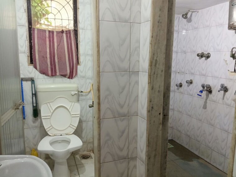 Bathroom, chakala 1 Bedroom 470 Sq.Ft. Apartment In Chakala Mumbai 10079386