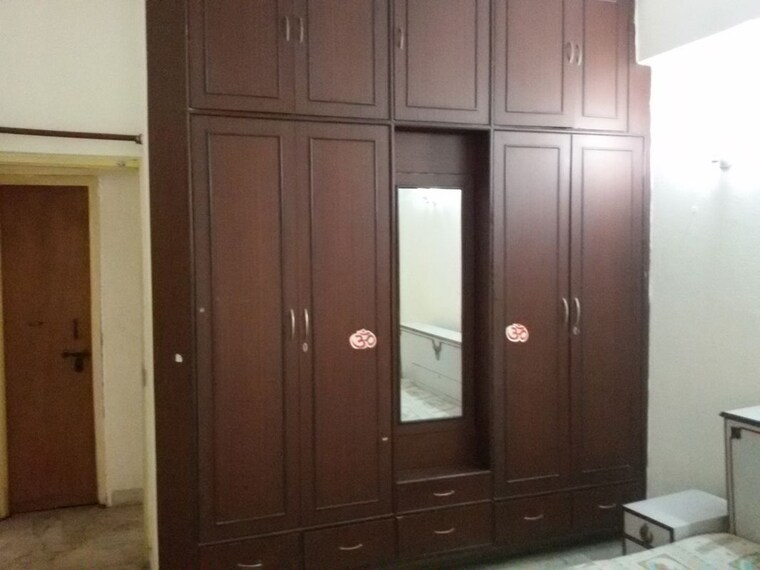 Bedroom, shipra-suncity 3 Bedroom 1500 Sq.Ft. Apartment In Vaibhav Khand Ghaziabad 10079388